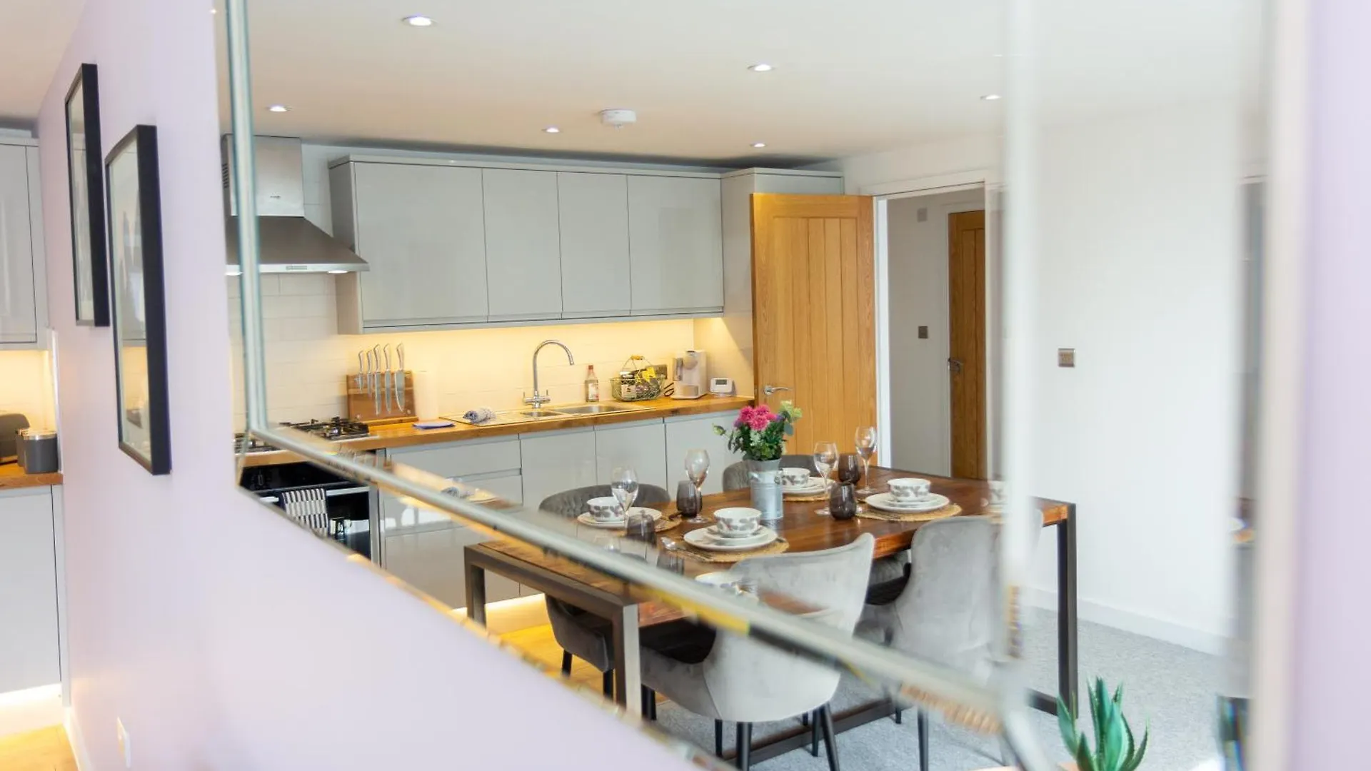 The City Retreat - 1 Bd Flat Brighton Apartment